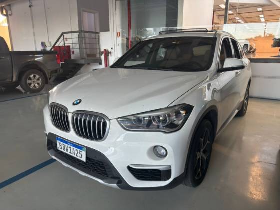 BMW X1 2.0 16V TURBO ACTIVEFLEX SDRIVE20I X-LINE 4P AUTOMÁTICO